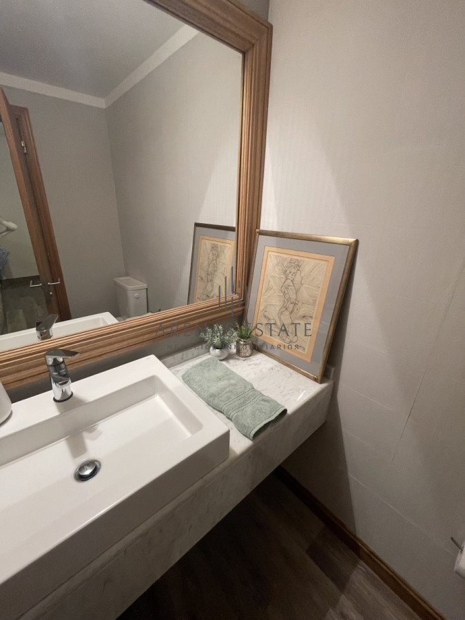 Apartamento ID.990 - Apartamento en venta en Punta del Este