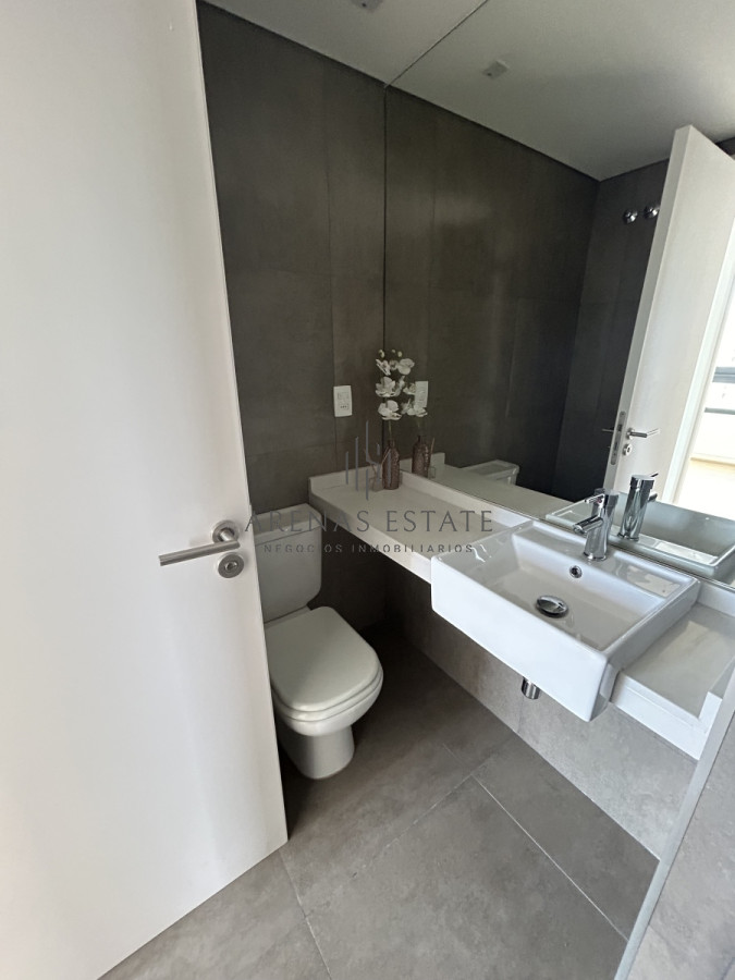 Apartamento ID.2583 - Apartamento de dos dormitorios en venta en Punta del Este ,  A estrenar!