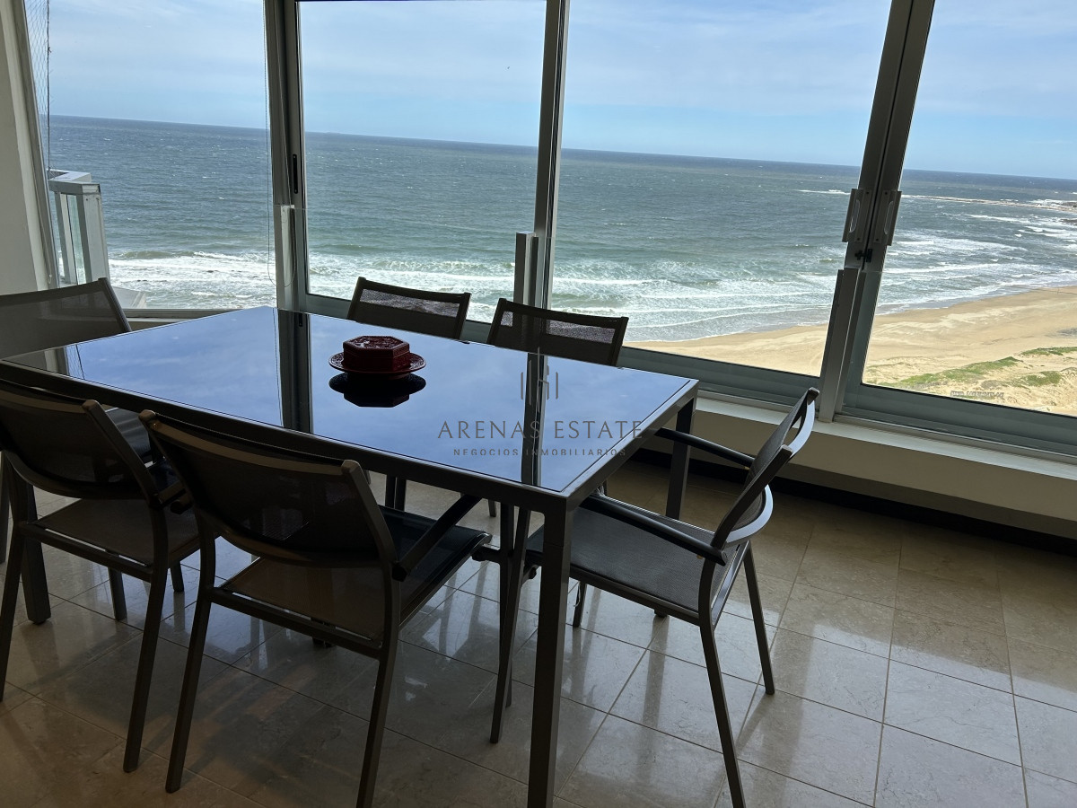 Apartamento ID.1729 - Apartamento de 3 dormitorios , Brava Punta del Este