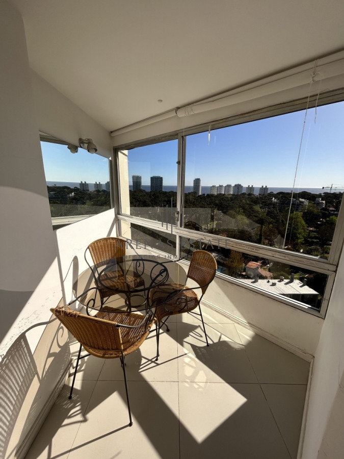 Apartamento ID.1878 - Apartamento en venta de 3 dormitorios en Punta del Este