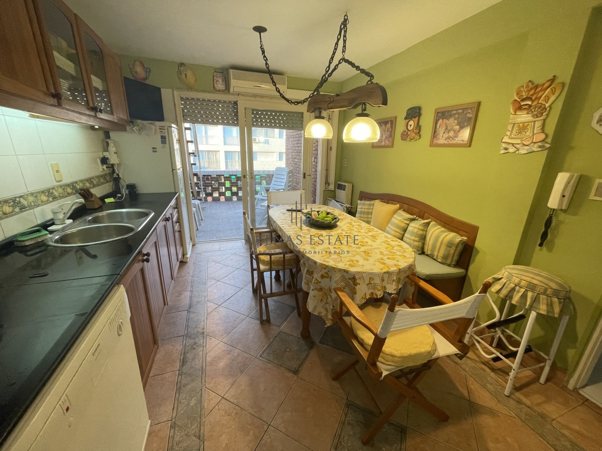 Apartamento ID.825 - Apartamento en venta en Punta del Este, 4 dormitorios 