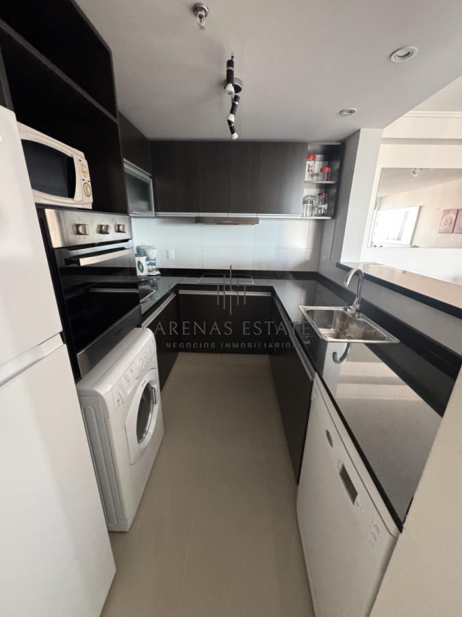 Apartamento ID.3700 - Apartamento de 3 dormitorios en venta en Punta del Este