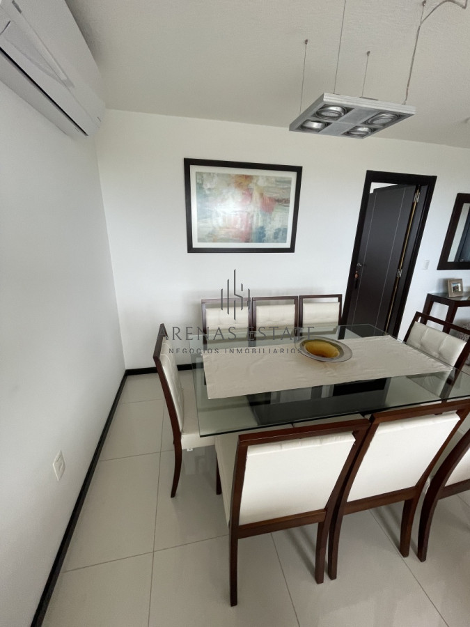 Apartamento ID.1623 -  Apartamento en venta con 3 dormitorios, Roosevelt , Punta del Este 