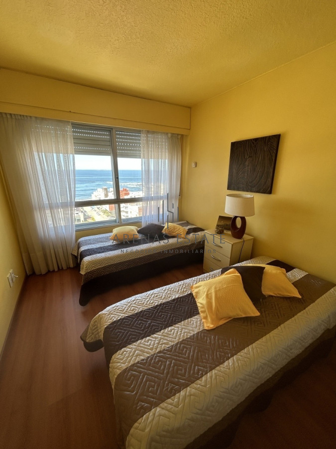 Apartamento ID.1848 - Apartamento de 3 dormitorios en Punta del Este, Peninsula 