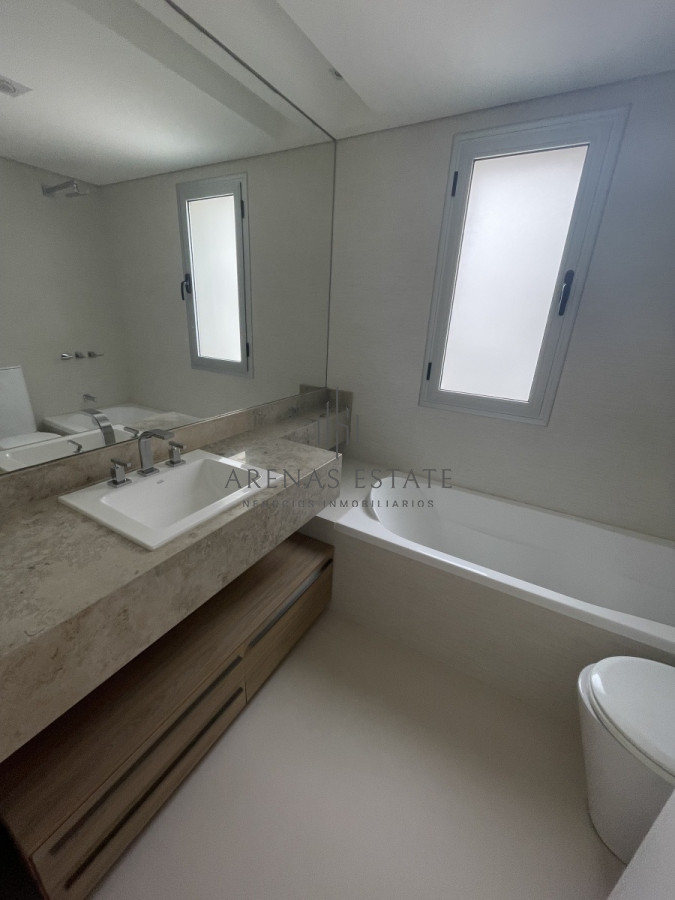 Apartamento ID.1123 - Espectacular Penthouse en Peninsula , Punta del Este