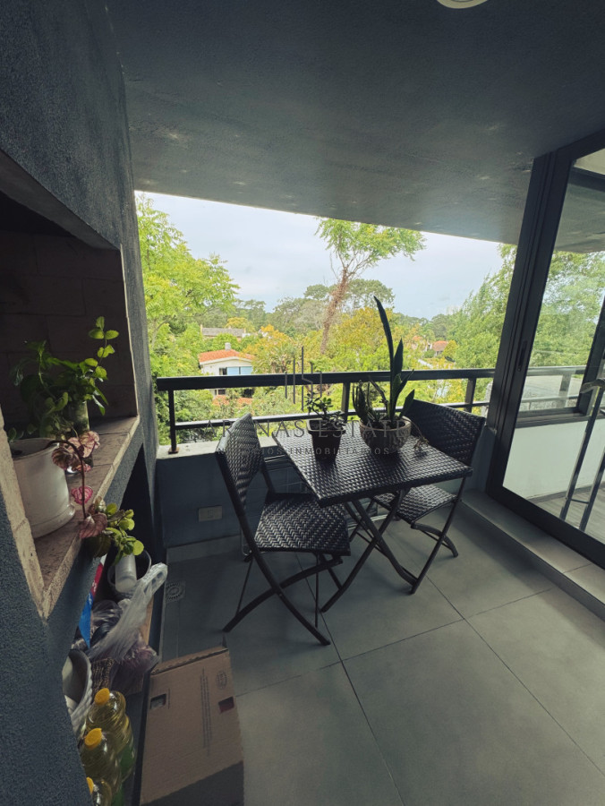 Apartamento ID.4098 - Apartamento en venta de 2 dormitorios en Punta del Este 