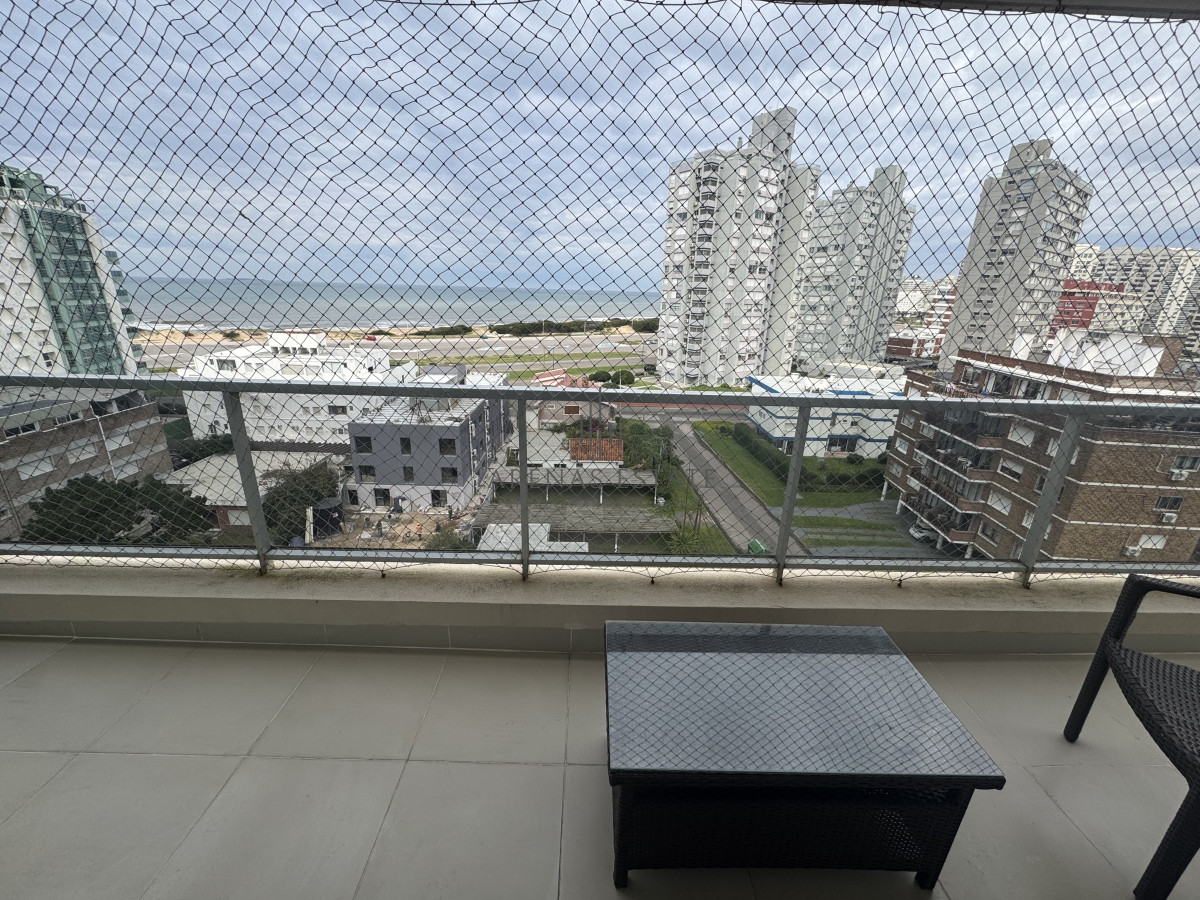Apartamento ID.3708 - Apartamento en venta en Punta del Este en  zona chiverta , dos dormitorios 