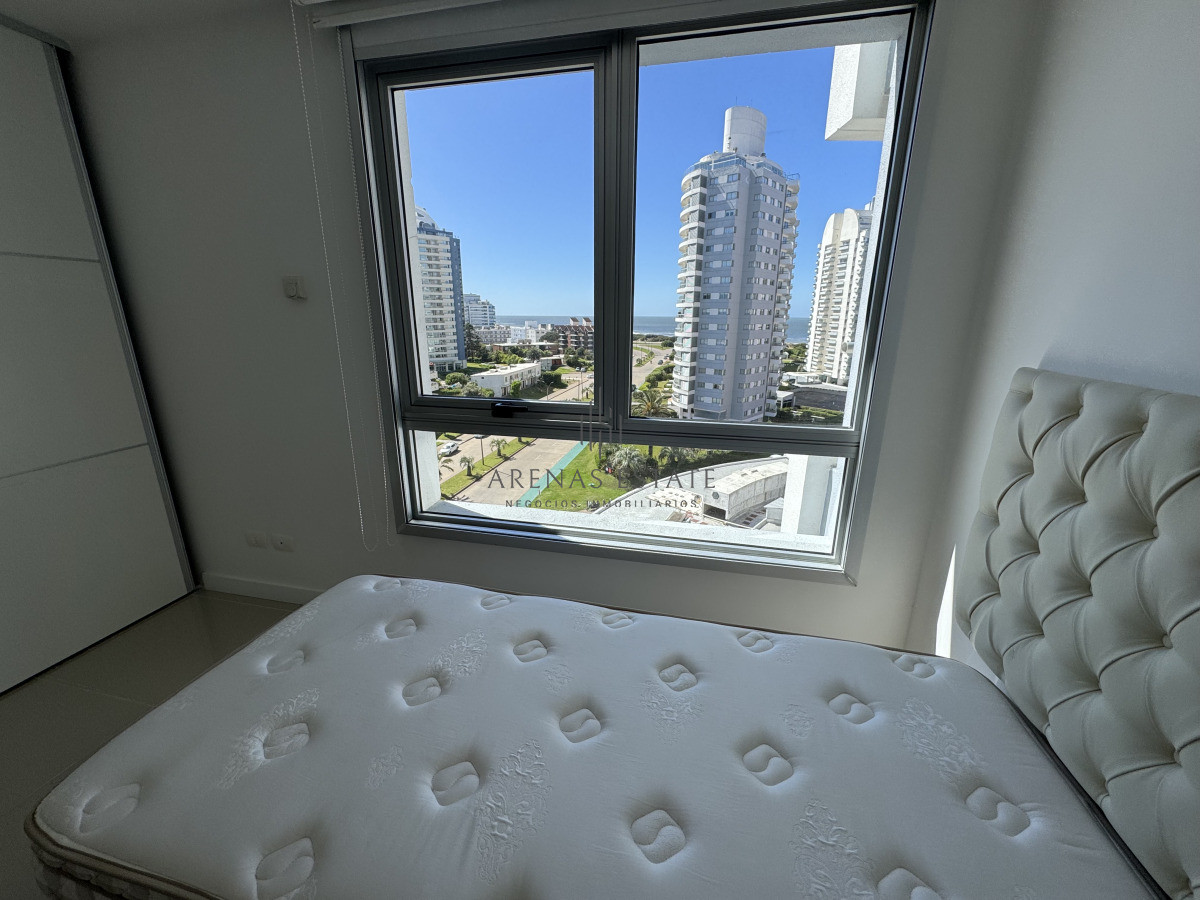 Apartamento ID.4001 - Apartamento de 3 dormitorios en venta en Punta del Este 