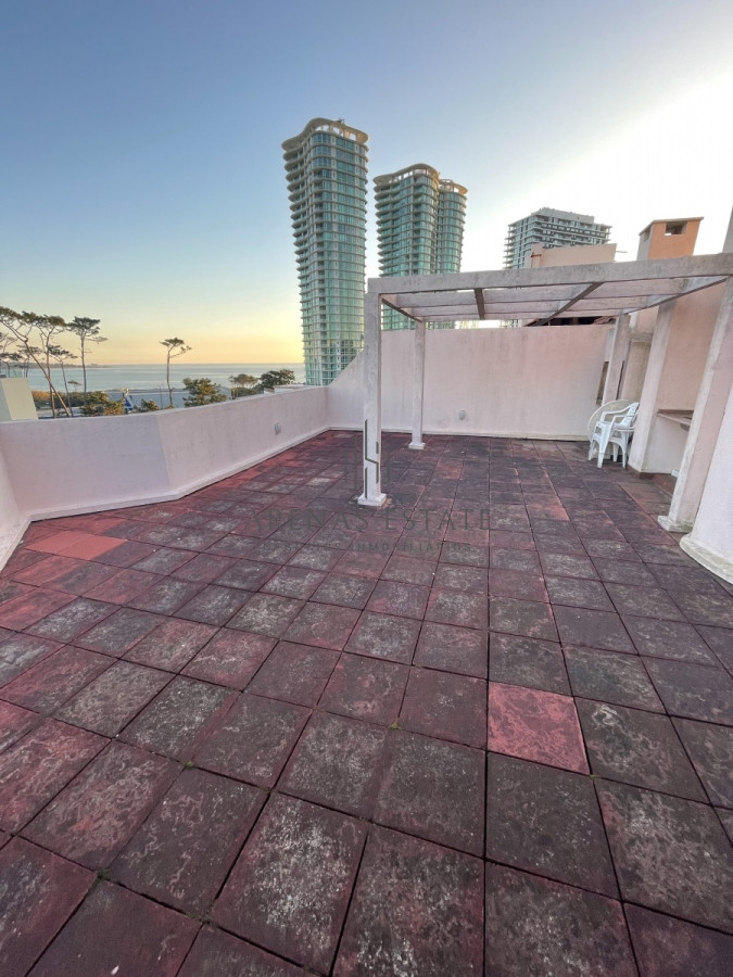 Apartamento ID.1345 - Penthouse en venta mansa , Punta del Este 