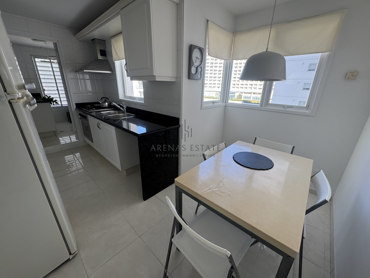 Apartamento ID.3682 - Apartamento en venta en primera linea de playa mansa 