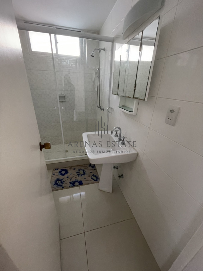 Apartamento ID.1513 - Apartamento de dos dormitorios en Punta del Este 
