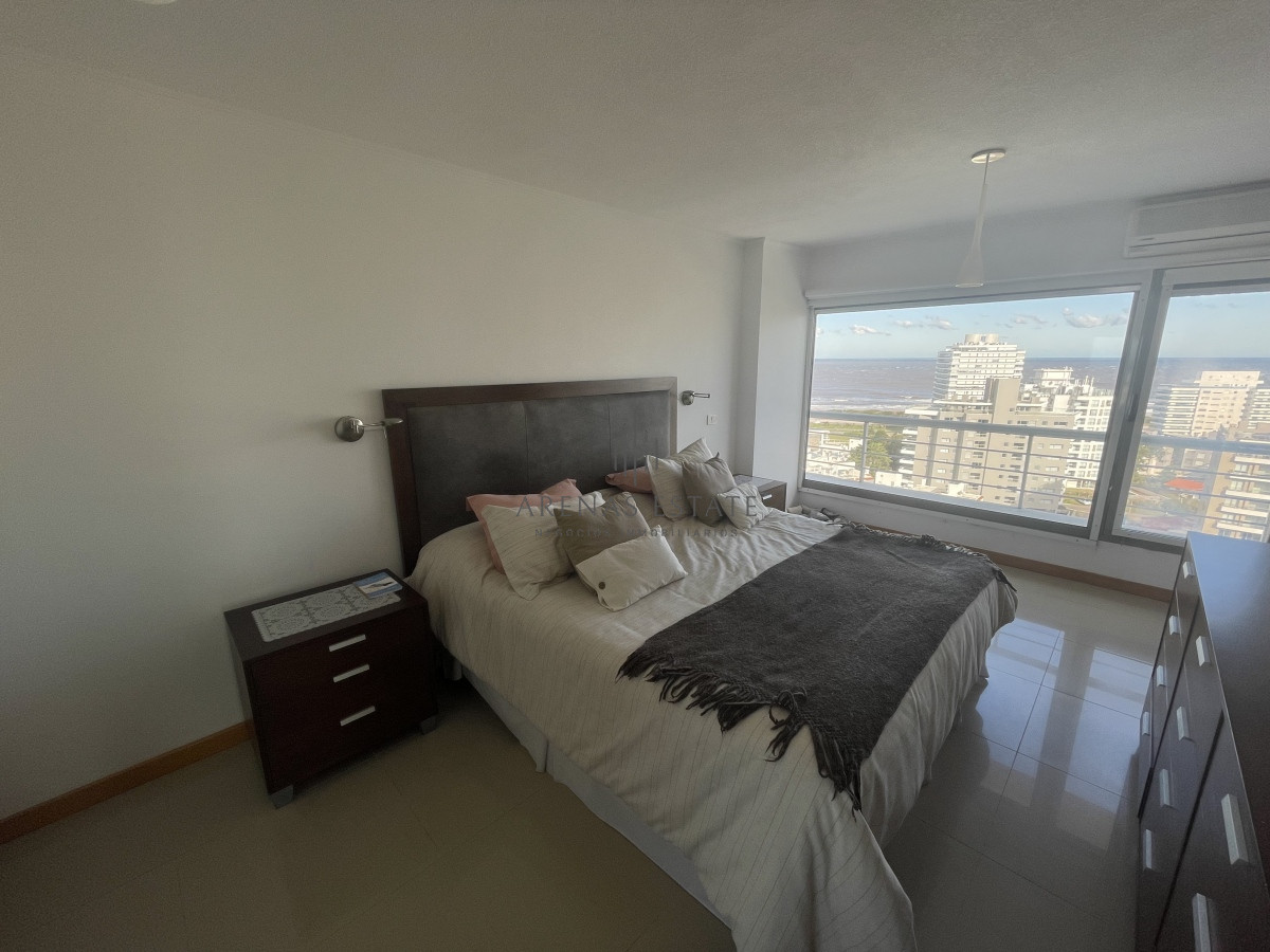 Apartamento ID.1622 - Apartamento de 3 dormitorios en Punta del Este 
