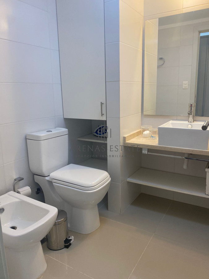 Apartamento ID.2279 - Apartamento en venta de 3 dormitorios en venta en Punta del Este