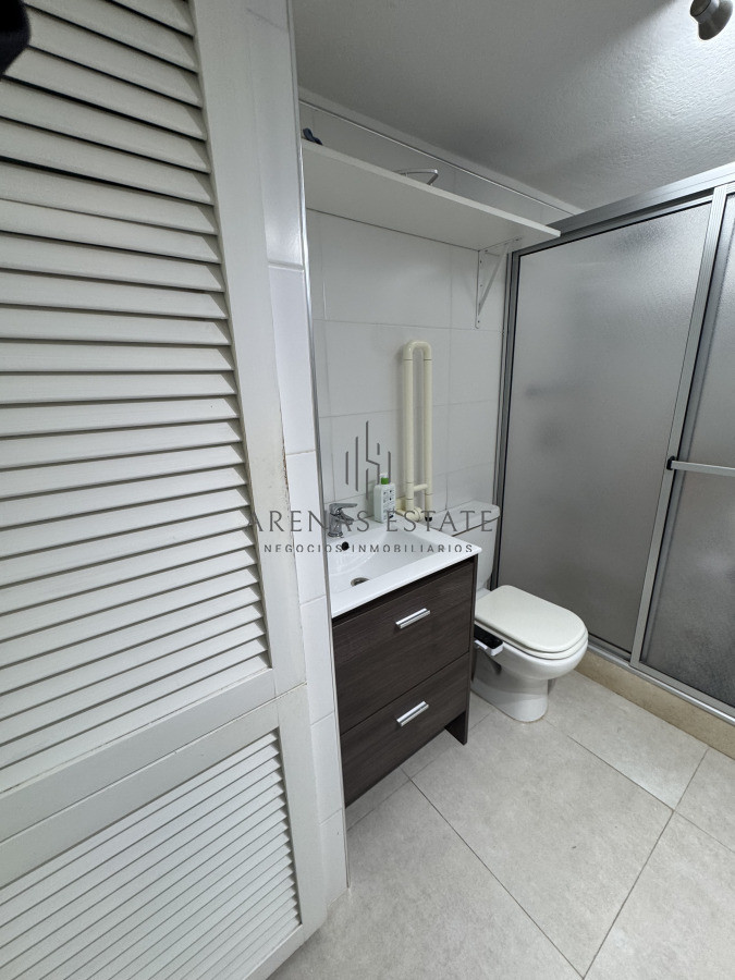 Apartamento ID.3995 - Apartamento de dos dormitorios en venta en Peninsula , Punta del Este 