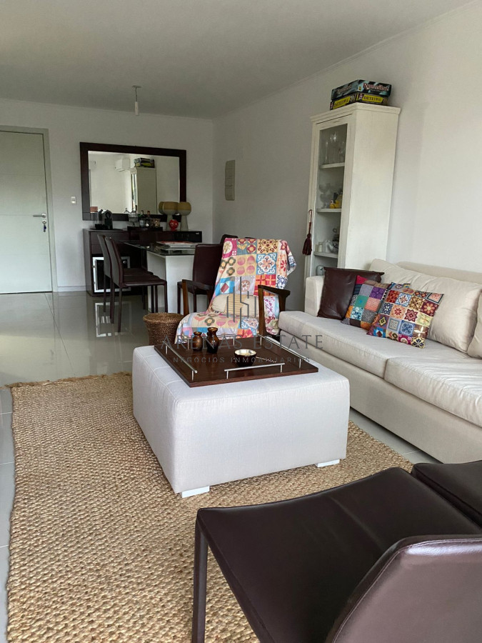 Apartamento ID.2279 - Apartamento en venta de 3 dormitorios en venta en Punta del Este