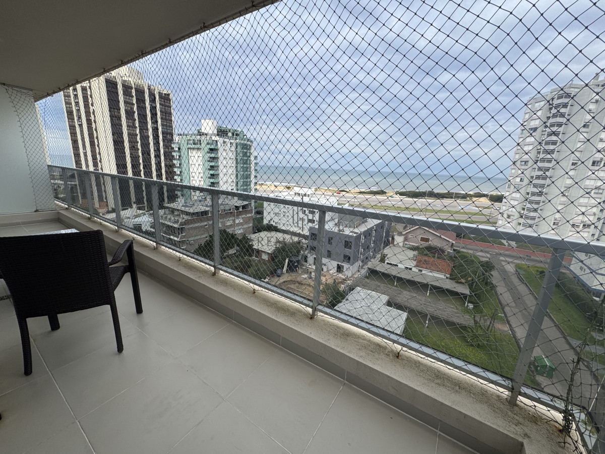 Apartamento ID.3708 - Apartamento en venta en Punta del Este en  zona chiverta , dos dormitorios 