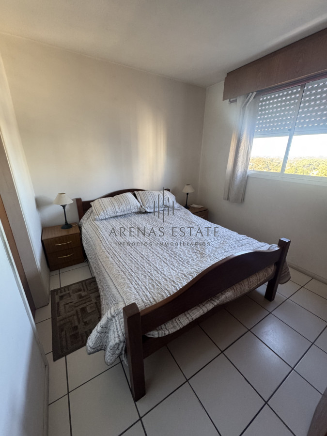 Apartamento ID.3837 - Apartamento de 3 dormitorios en venta en Punta del Este, Roosevelt 