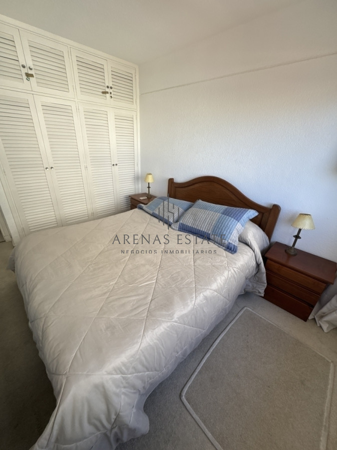 Apartamento ID.2944 - Apartamento de 3 dormitorios en venta en Punta del Este 