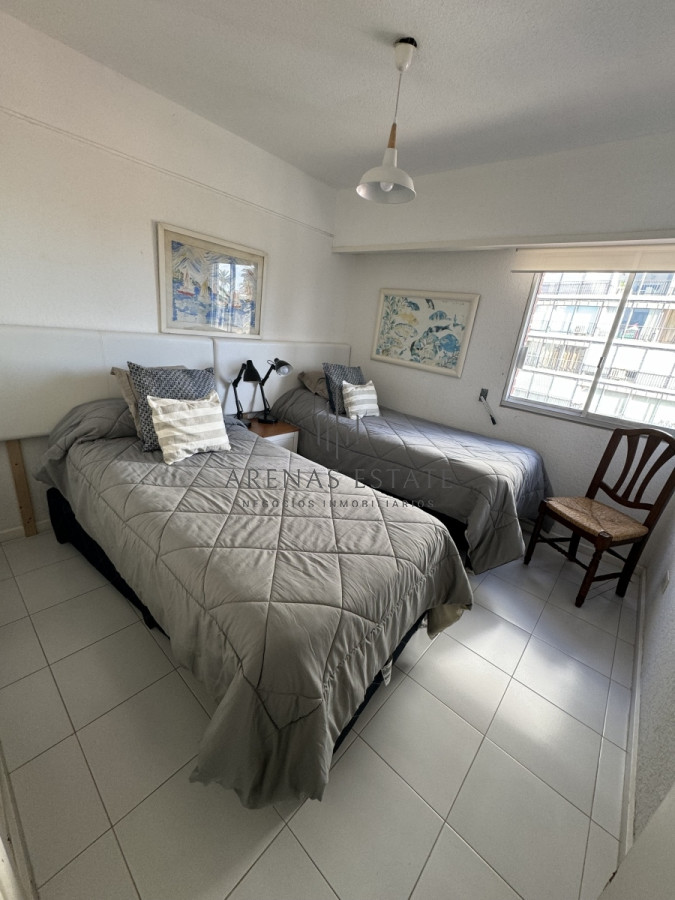 Apartamento ID.2942 - Apartamento en venta de dos domitorios en Punta del Este 
