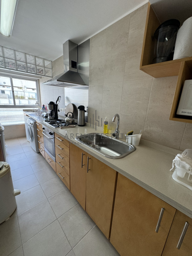 Apartamento ID.3560 - Apartamento de 3 dormitorios en venta en Punta del Este 