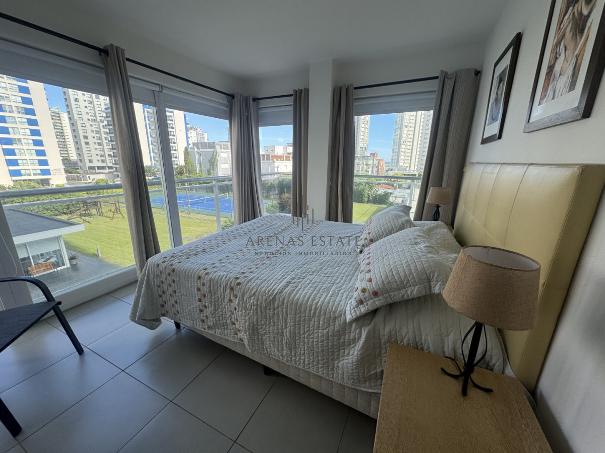 Apartamento ID.4089 - Apartamento de 3 dormitorios en venta en Punta del Este