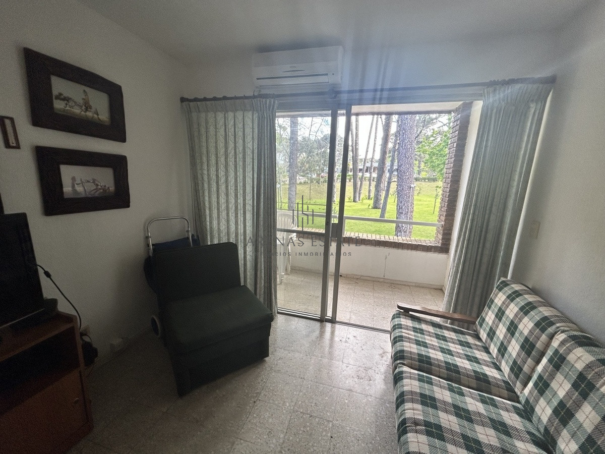 Apartamento ID.1896 - Apartamento de dos dormitorios en Punta del Este 