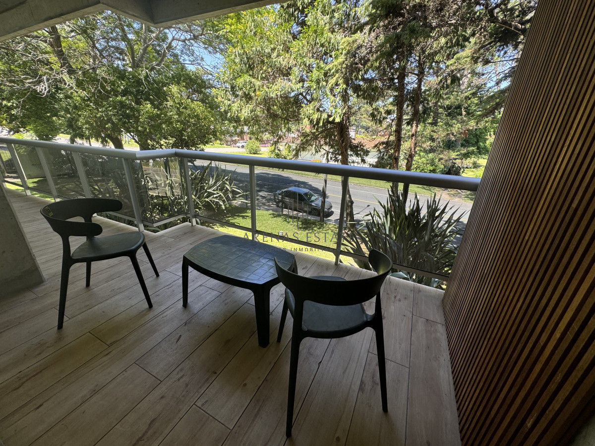 Apartamento ID.3297 - Apartamento en venta de dos dormitorios en Punta del Este 
