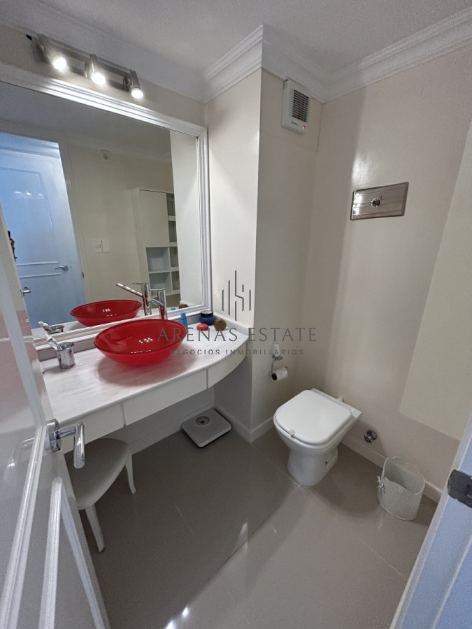 Apartamento ID.1973 - Espectacular apartamento en venta en zona de la Brava , 3 dormitorios mas servicio 