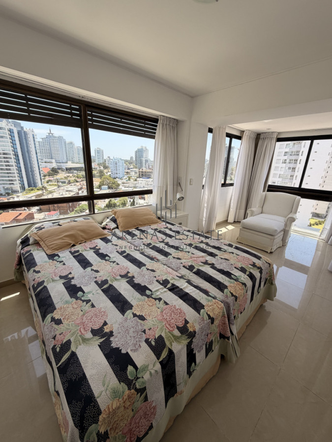 Apartamento ID.4125 - Apartamento de 3 dormitorios en venta en primera linea de la Brava