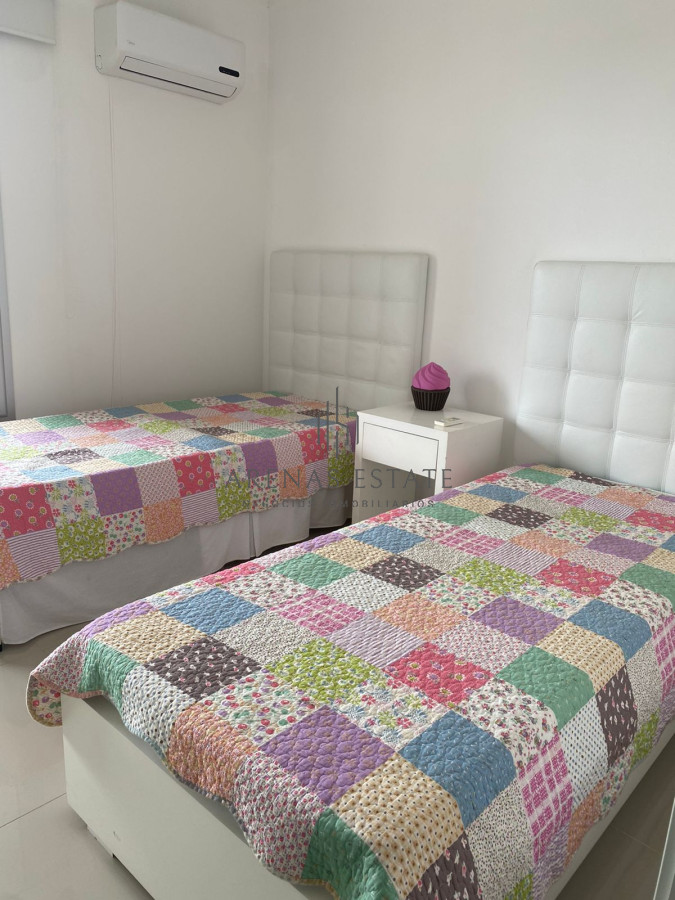 Apartamento ID.2279 - Apartamento en venta de 3 dormitorios en venta en Punta del Este