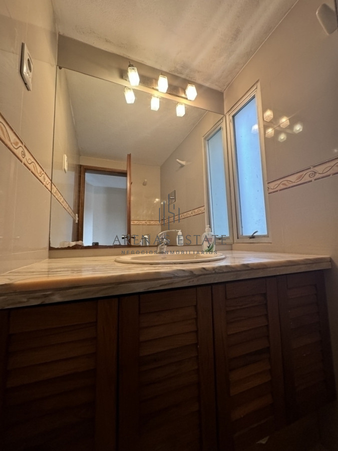Apartamento ID.2860 - Apartamento de 3 dormitorios en venta en Punta del Este 