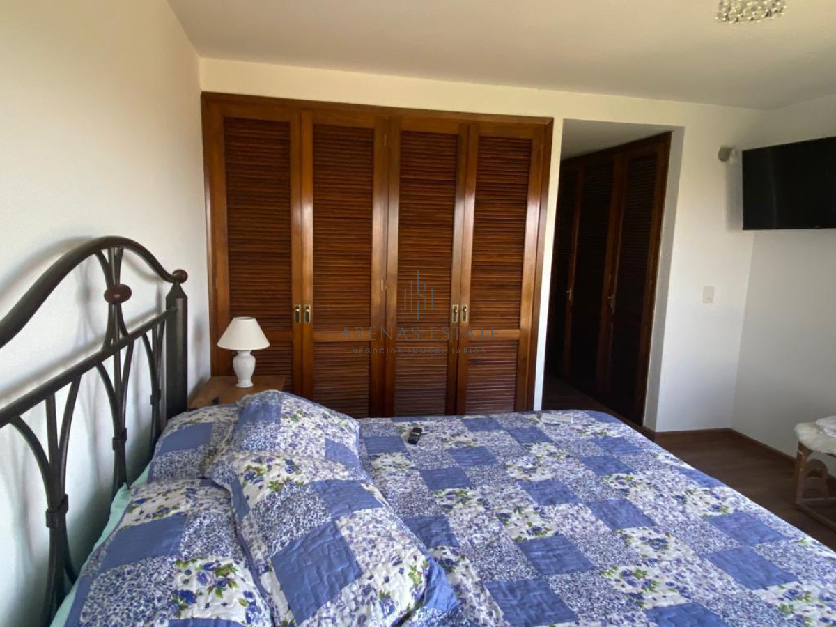 Apartamento ID.1406 - Excelente apartamento en venta en Punta del Este 