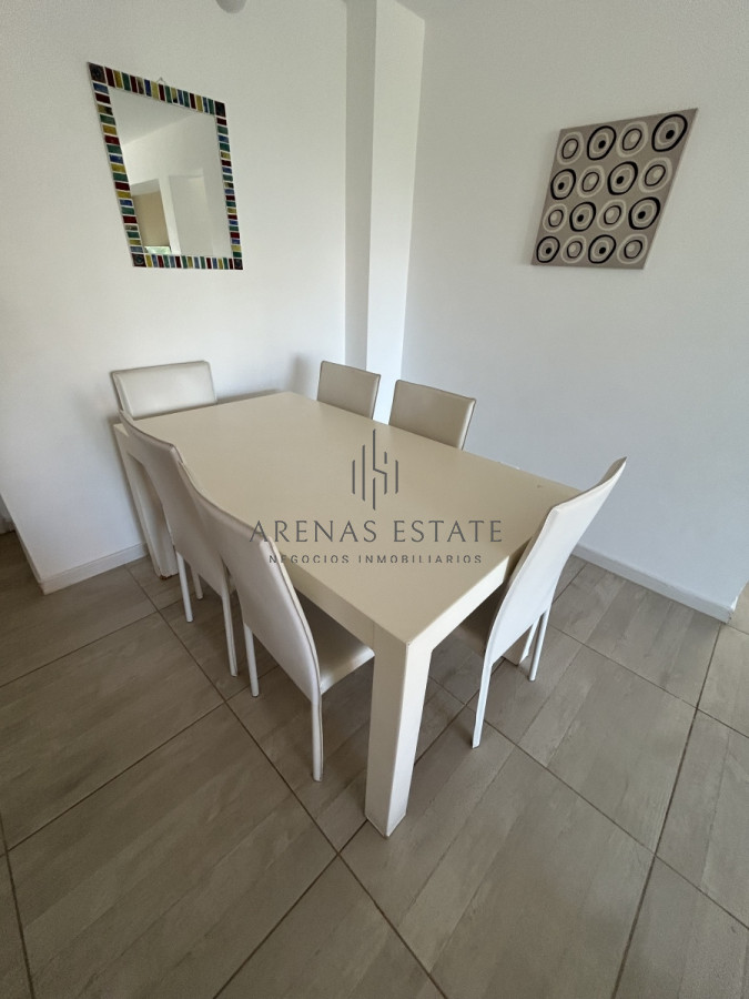 Apartamento ID.2292 - Apartamento en  venta de dos dormitorios en Punta del Este , Aidy Grill