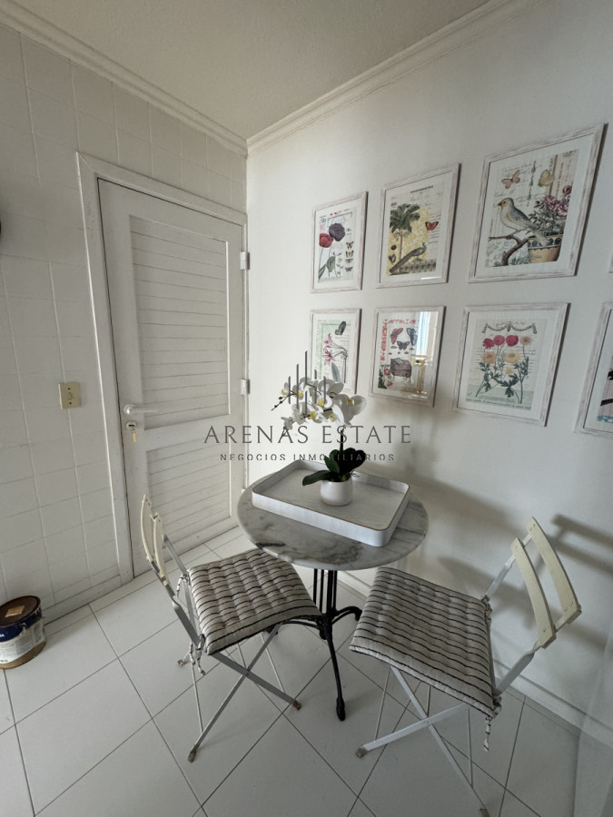 Apartamento ID.3226 - Apartamento en venta de 3 dormitorios en Punta del Este 