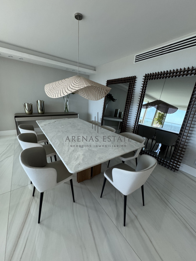 Apartamento ID.3703 - Exclusivo apartamento en venta en primera linea de la Mansa ,Fendi Chateau Punta del Este