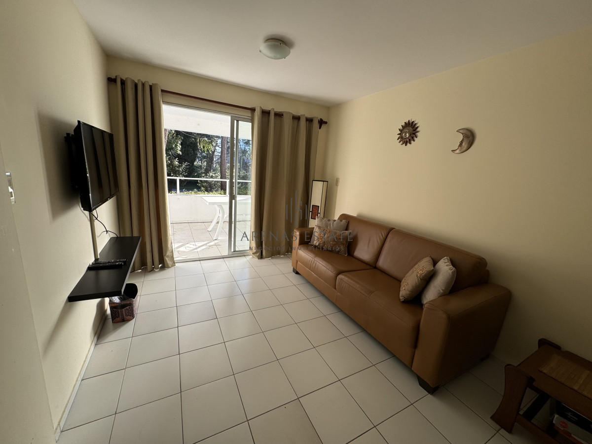 Apartamento ID.2912 - Apartamento de 3 dormitorios en venta en Punta del Este 