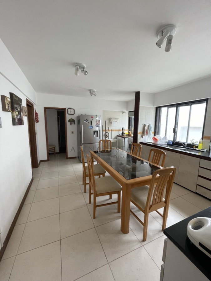 Apartamento ID.1268 - Penthouse en venta en Punta del Este 