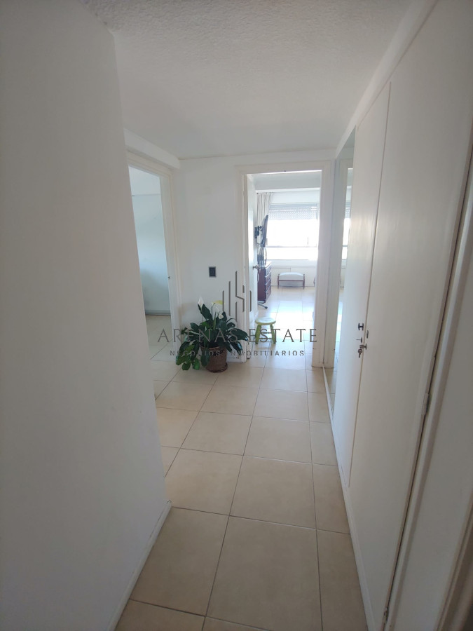 Apartamento ID.2340 - Apartamento en venta de 3 dormitorios en Roosevelt , Punta del Este 