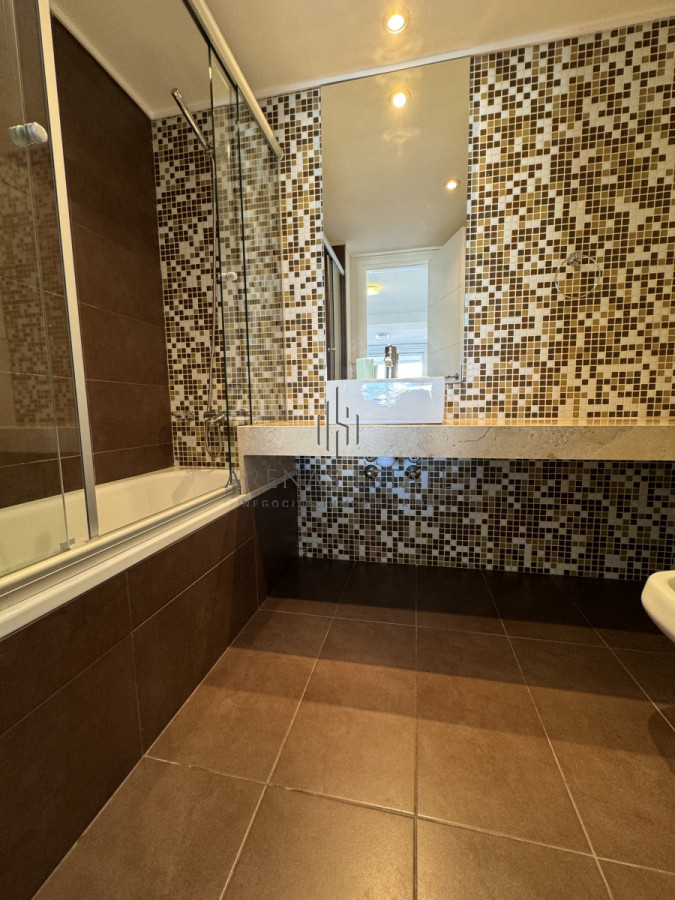 Apartamento ID.3181 - Apartamento de 3 dormitorios en zona chiverta , Punta del Este 