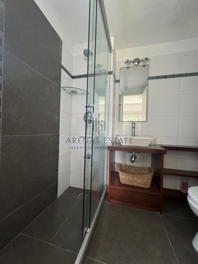 Apartamento ID.3099 - Oportunidad apartamento de 3 dormitorios en venta zona Mansa , Reciclado 