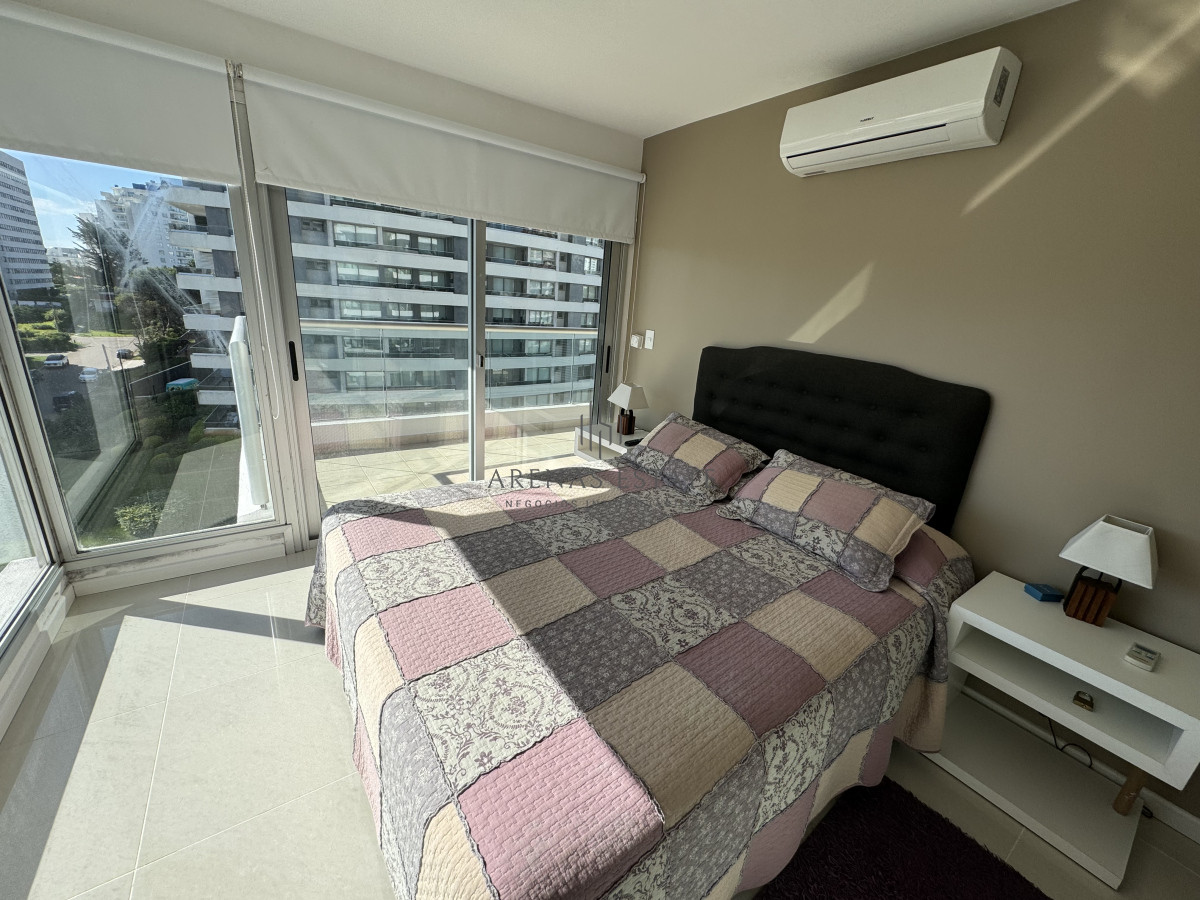 Apartamento ID.3294 - Apartamento en venta de dos dormitorios , zona Brava Punta del Este 