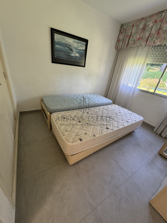 Apartamento ID.3182 - Apartamento de 3 dormitorios en venta en Punta del Este