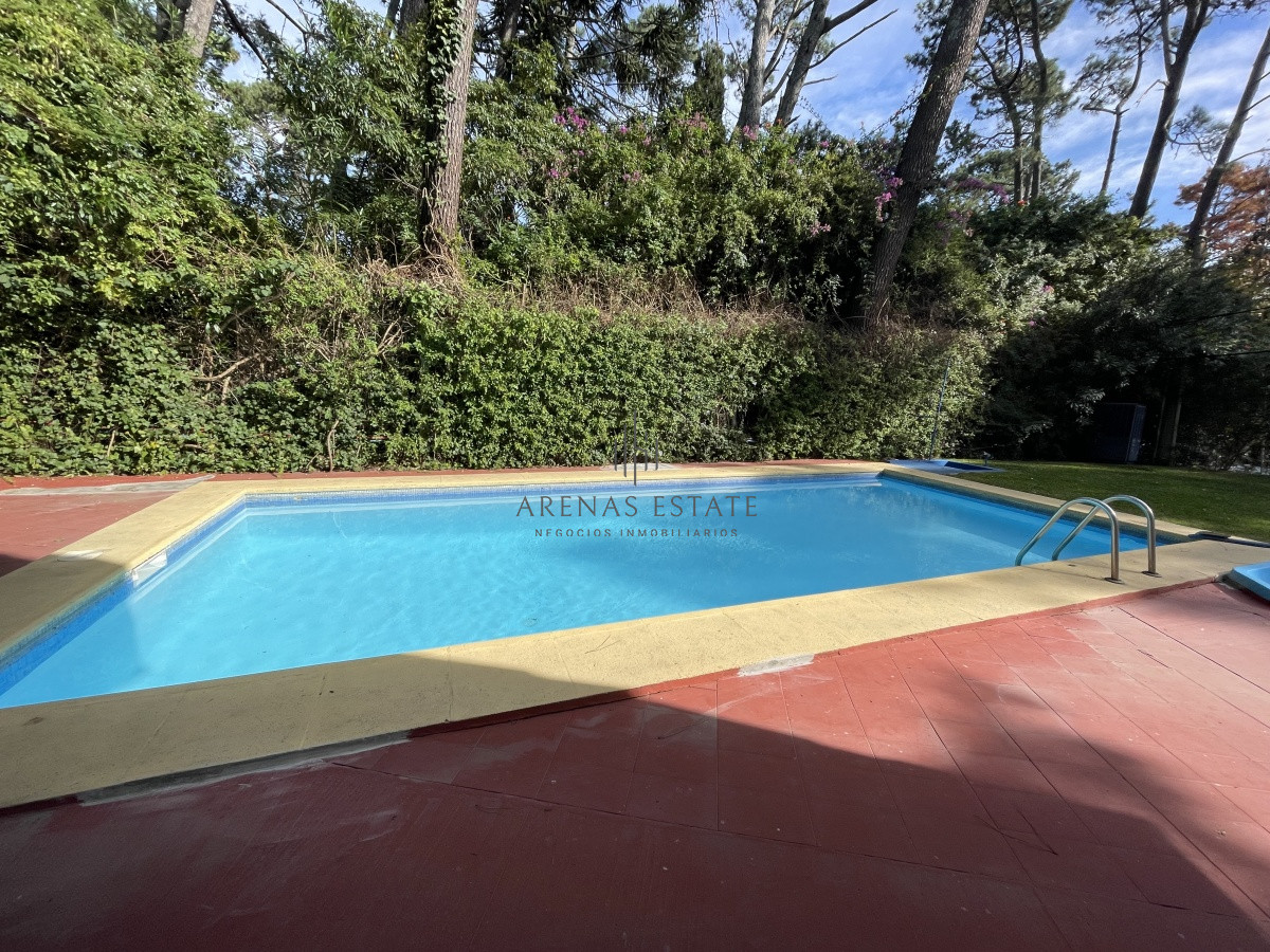 Apartamento ID.1275 - Apartamento de 3 dormitorios en Punta del Este 