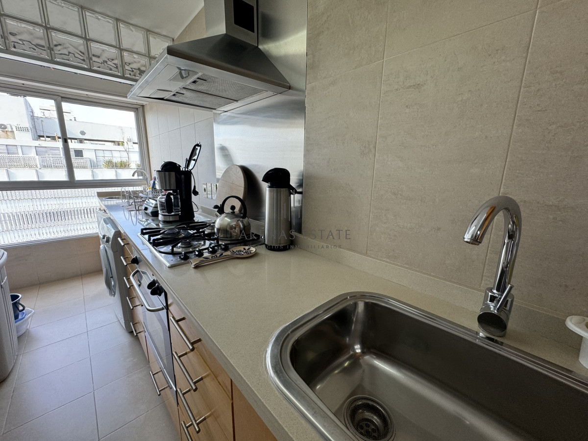 Apartamento ID.3560 - Apartamento de 3 dormitorios en venta en Punta del Este 