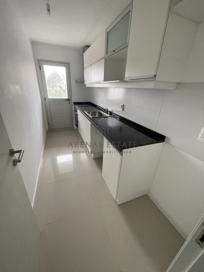 Apartamento ID.1491 - Apartamento a estrnar en venta Aidy Grill , Punta del Este