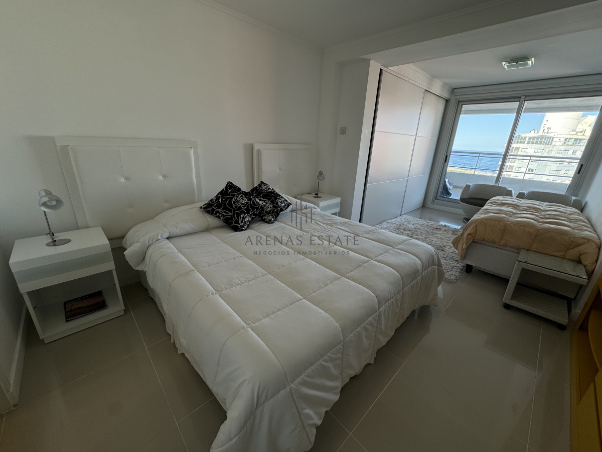 Apartamento ID.3181 - Apartamento de 3 dormitorios en zona chiverta , Punta del Este 