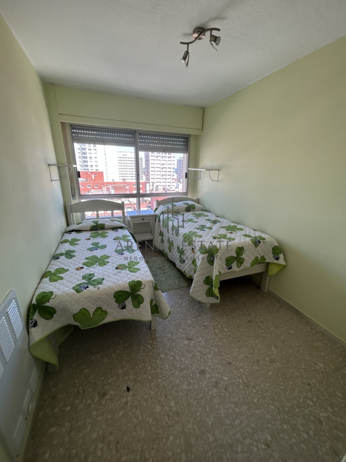 Apartamento ID.1847 - Apartamento de 3 dormitorios en venta en Punta del Este 