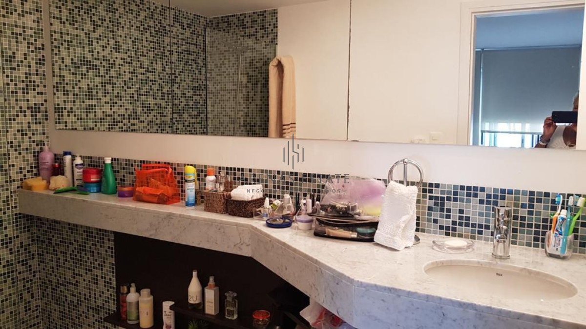 Apartamento ID.2113 - Apartamento de dos dormitorios e venta en Punta del Este 