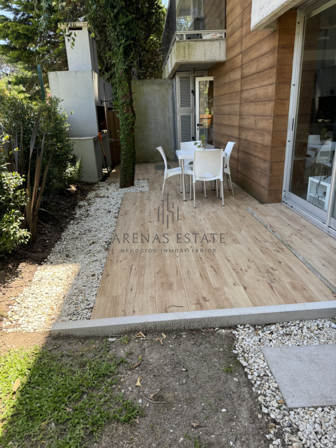 Apartamento ID.3296 - Excelente aparatmento en oportunidad en zona Mansa , Punta del Este 