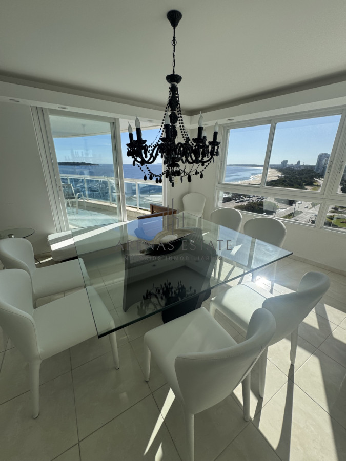 Apartamento ID.3682 - Apartamento en venta en primera linea de playa mansa 